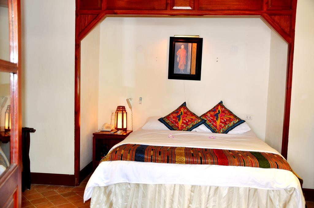 Mekong Riverview Hotel Luang Prabang Luaran gambar