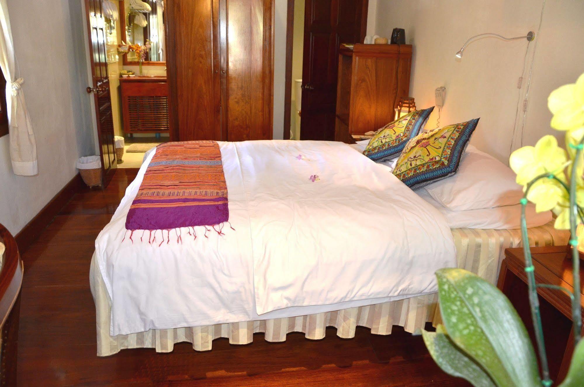 Mekong Riverview Hotel Luang Prabang Luaran gambar